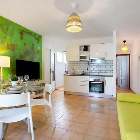 Piso Del Mar Apartment *